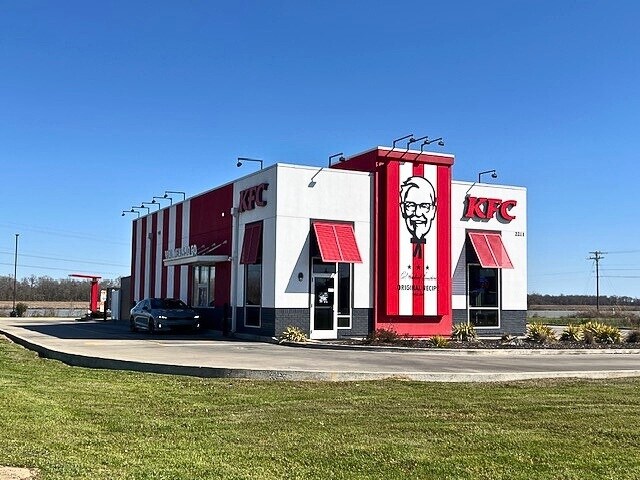 More Photos Of 2211 Louisa St, Rayville Fast Food For Sale