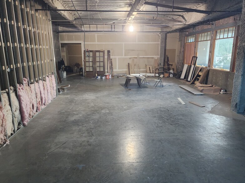 More Photos Of 41923 2nd St, Temecula Office For Lease