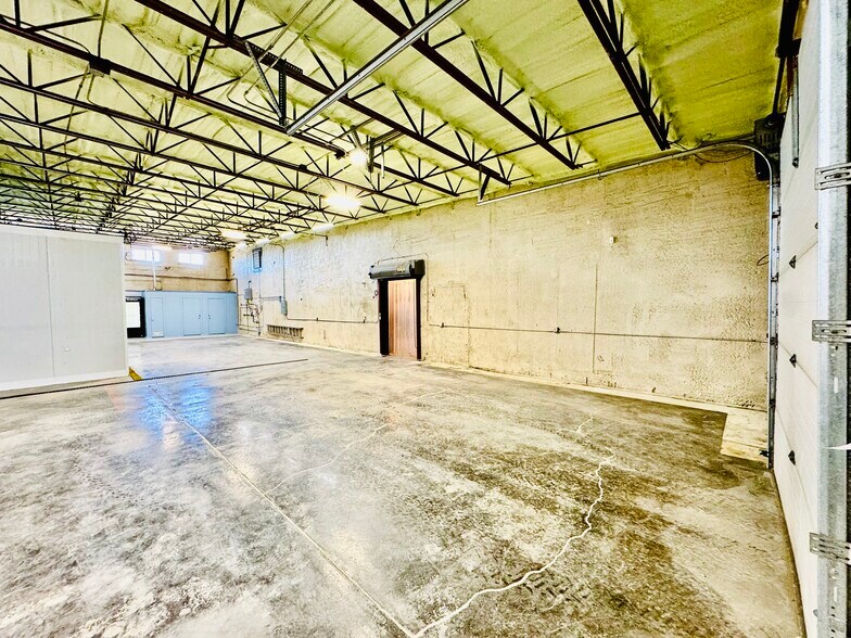 More Photos Of 36730 Democracy Dr, Trinidad Warehouse For Lease