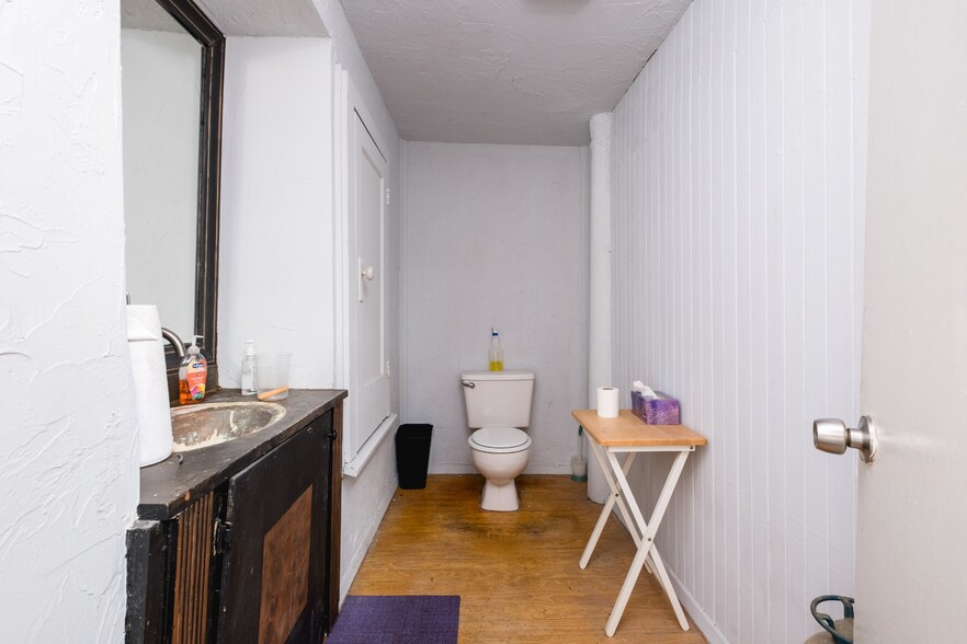 More Photos Of 2017 Kavanaugh Rd, Little Rock Freestanding For Lease