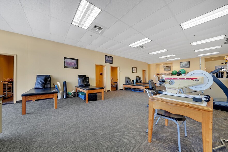 More Photos Of 711 S State Highway 49, Jackson Freestanding For Sale