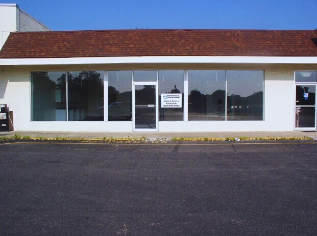 More Photos Of 900 W National Hwy, Washington Unknown For Lease