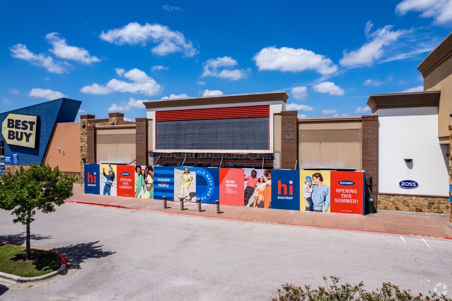 More Photos Of Hwy 71 @ FM 304, Bastrop Unknown For Lease