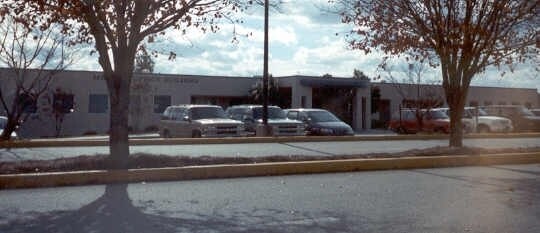Primary Photo Of 360 Hospital Dr, Macon-Bibb Medical For Lease