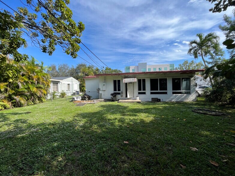 More Photos Of 648 South Dr, Miami Springs Medical For Sale