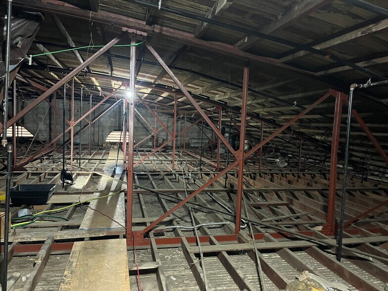 More Photos Of 917 Whittier Blvd, Montebello Storefront For Sale