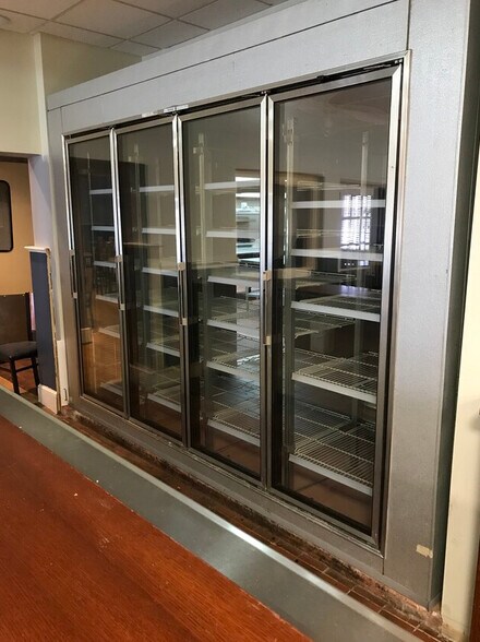 More Photos Of 2360 Pulaski Hwy, North East Restaurant For Sale