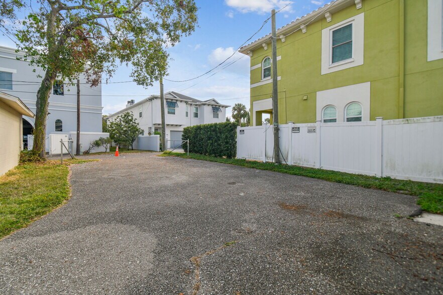 More Photos Of 304 S Westland Ave, Tampa Office Residential For Sale