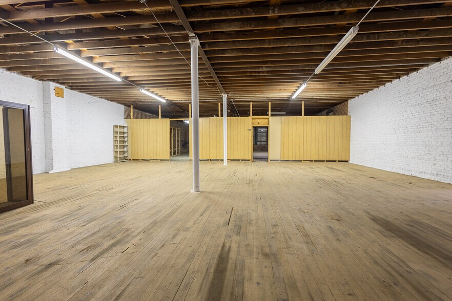 More Photos Of 2313 13th, Columbus General Retail For Sale