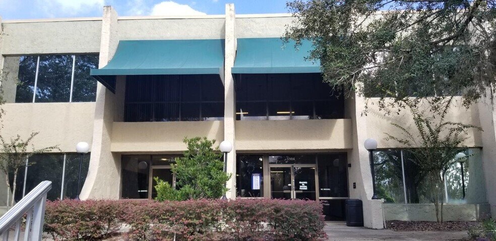 More Photos Of 5104 N Orange Blossom Trl, Orlando Office Residential For Lease