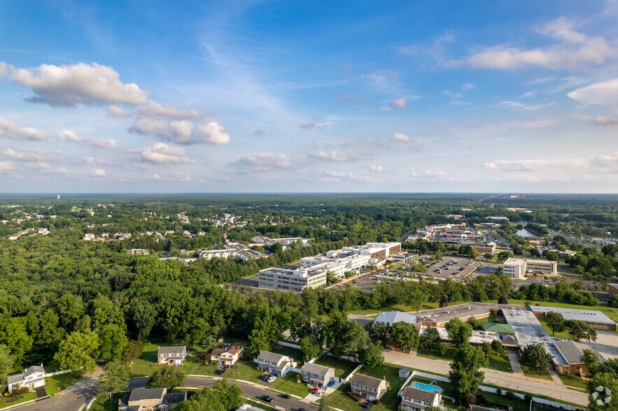 More Photos Of 94 Brick Rd, Marlton Medical For Lease