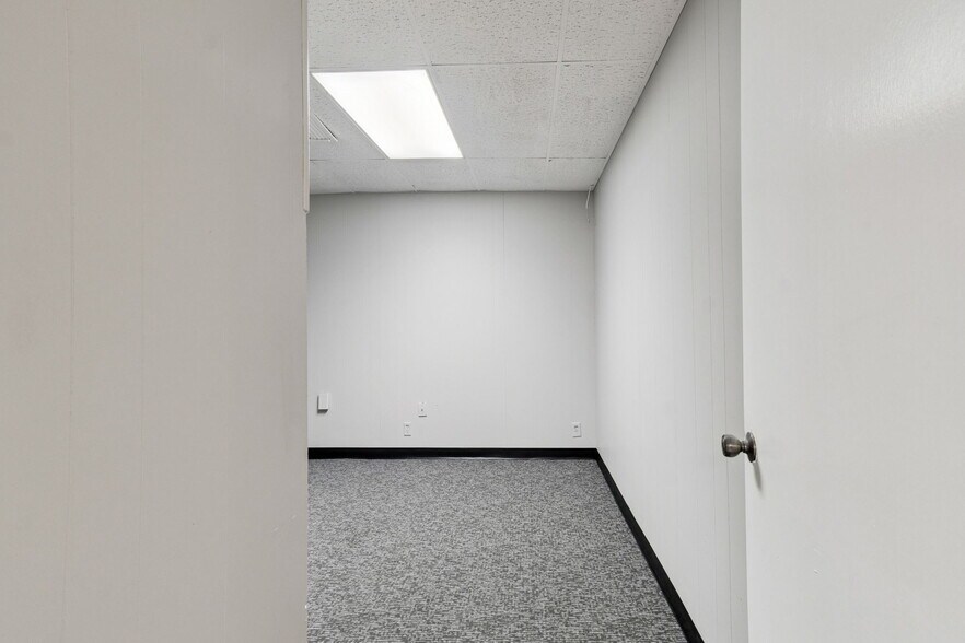 More Photos Of 715 McDuff Ave, Jacksonville Storefront Retail Residential For Sale