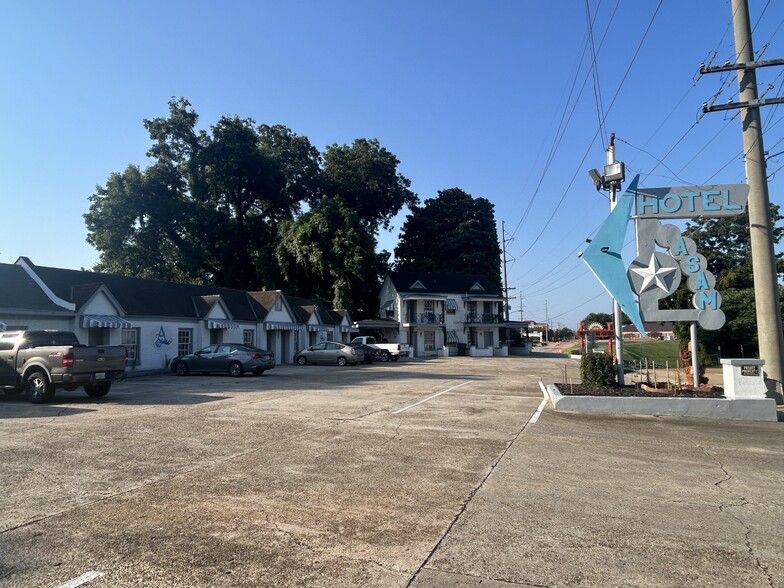 More Photos Of 4041 Washington St, Vicksburg Hotel For Sale
