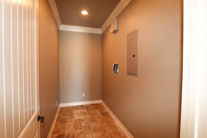 More Photos Of 15488 Fm 2493, Tyler Medical For Lease