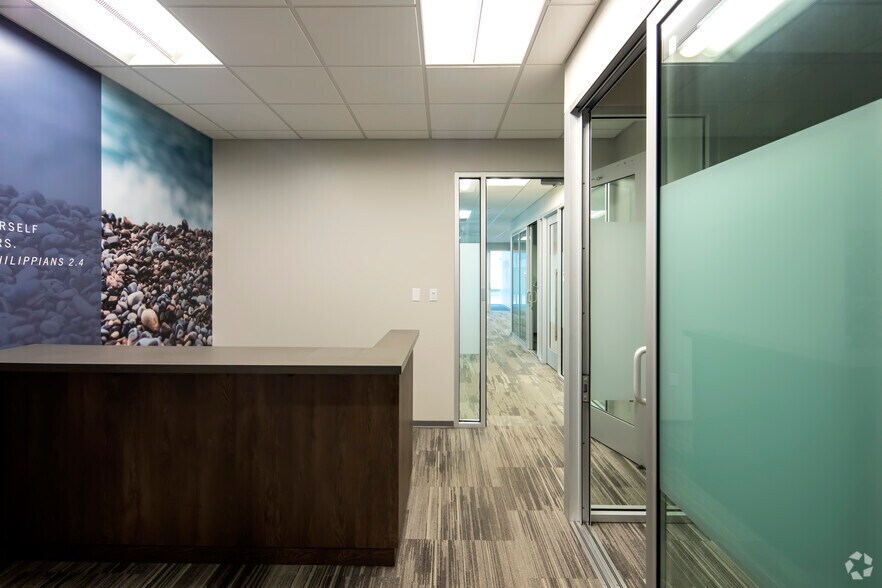 More Photos Of 12470 Telecom Dr, Tampa Office For Sale