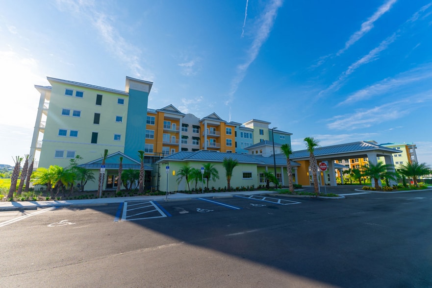 More Photos Of 8070 Unwind Way, Kissimmee Hotel For Sale