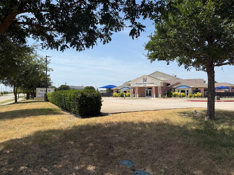 More Photos Of 4915 Coit Rd, Frisco Daycare Center For Sale