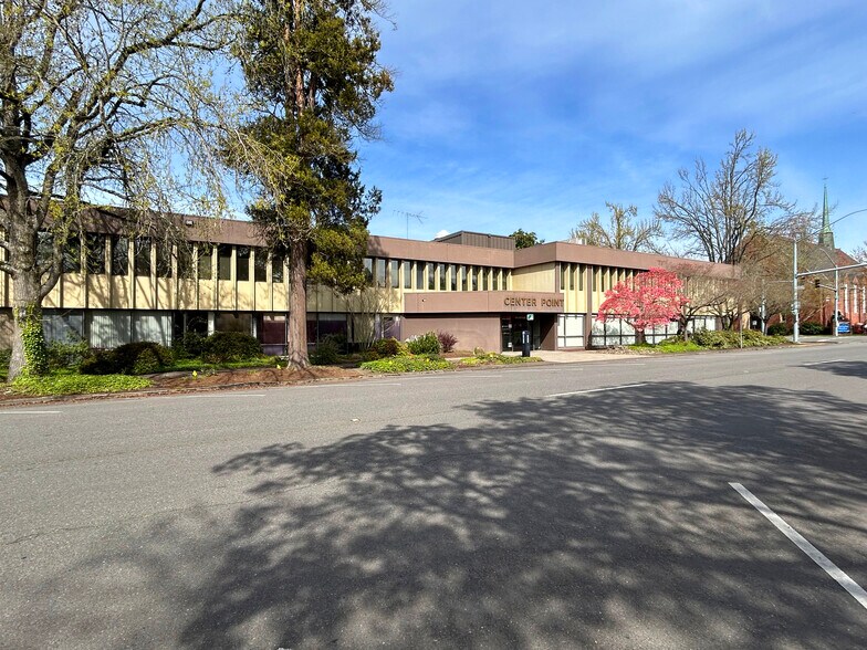 More Photos Of 475 Cottage St NE, Salem Office For Sale