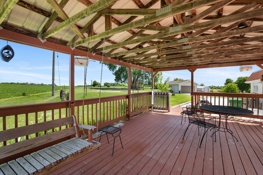 More Photos Of N2698 Highway 57, New Holstein Sports And Entertainment For Sale