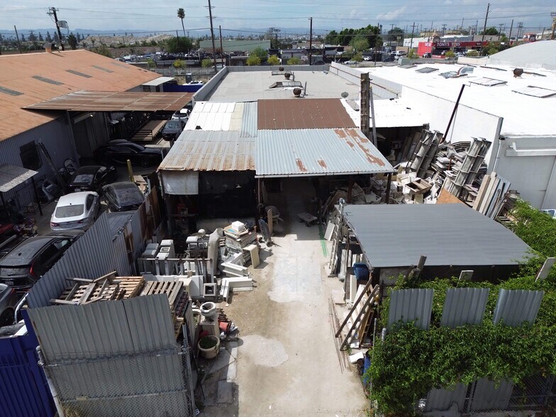 More Photos Of 8438 San Fernando Rd, Sun Valley Warehouse For Sale