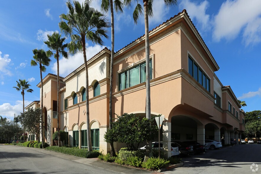 More Photos Of 7593 W Boynton Beach Blvd, Boynton Beach Medical For Lease