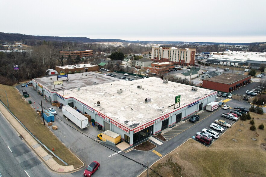More Photos Of 200 W Padonia Rd, Timonium General Retail For Lease