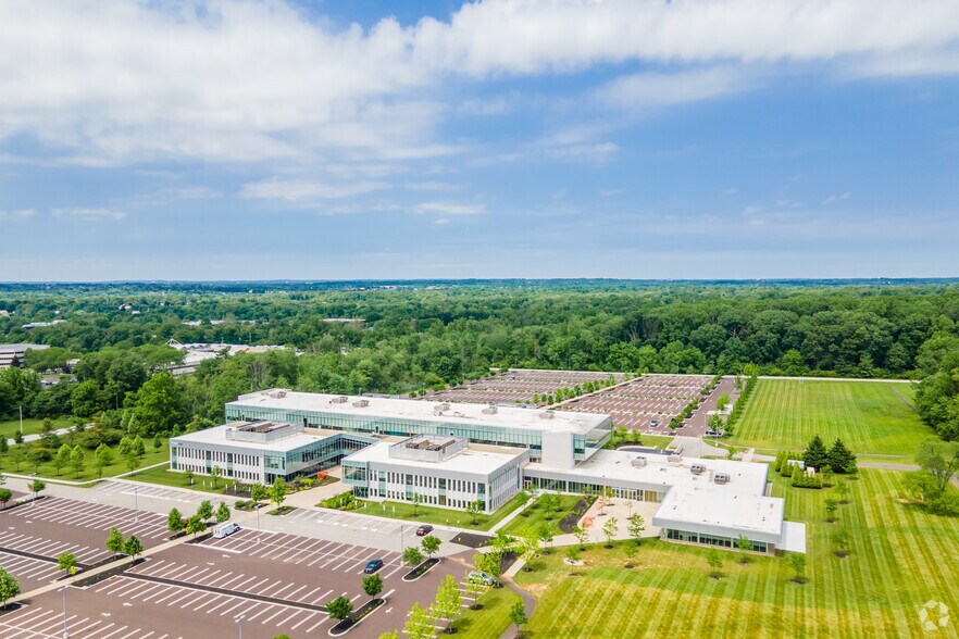 More Photos Of 785 Arbor Way, Blue Bell Office For Lease