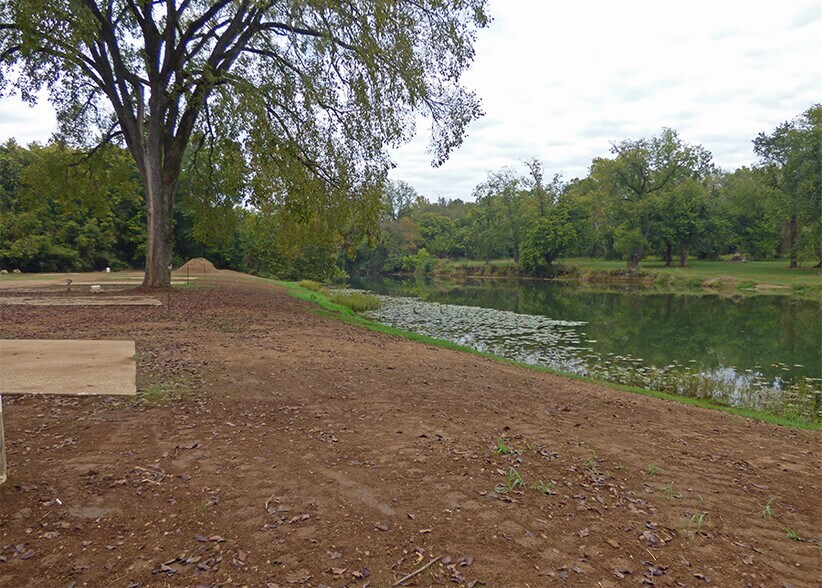 More Photos Of 34 E Stone Creek Dr, Hardy Trailer Camper Park For Sale