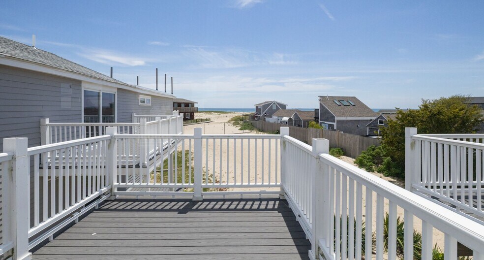 More Photos Of 706 Shore Rd, North Truro Apartments For Sale