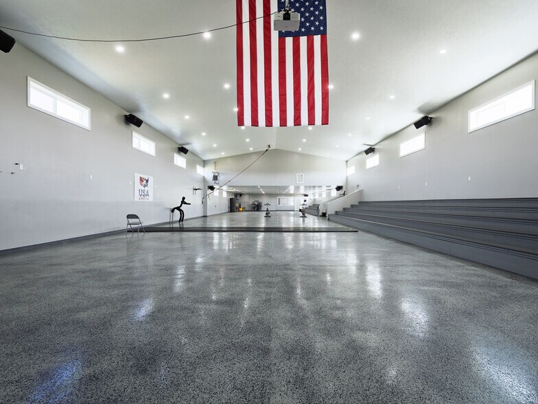 More Photos Of 17612 State Route 3, Watertown Showroom For Sale
