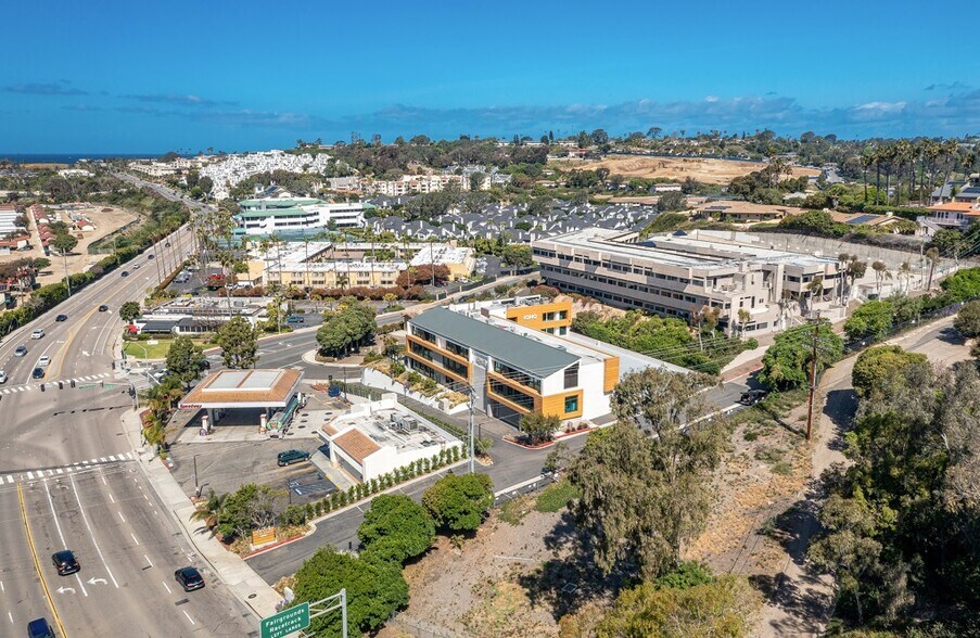 More Photos Of 674 Via de la Valle, Solana Beach Office For Sale