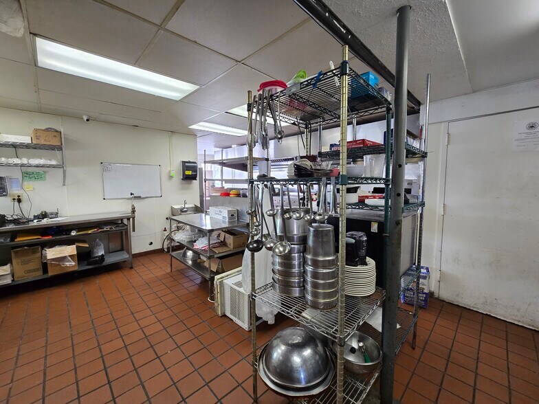 More Photos Of 365 E Main St, Waterloo Township General Retail For Sale