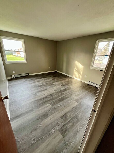 More Photos Of 115 Willow St, Lockport Multifamily For Sale