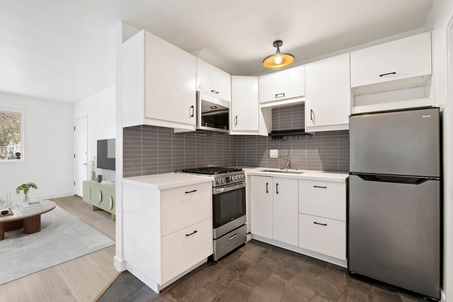 More Photos Of 200 N Rampart Blvd, Los Angeles Apartments For Sale