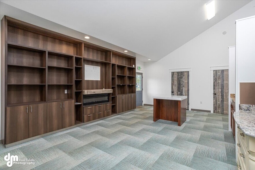 More Photos Of 740 Sylvan Rd, Wasilla Industrial For Sale