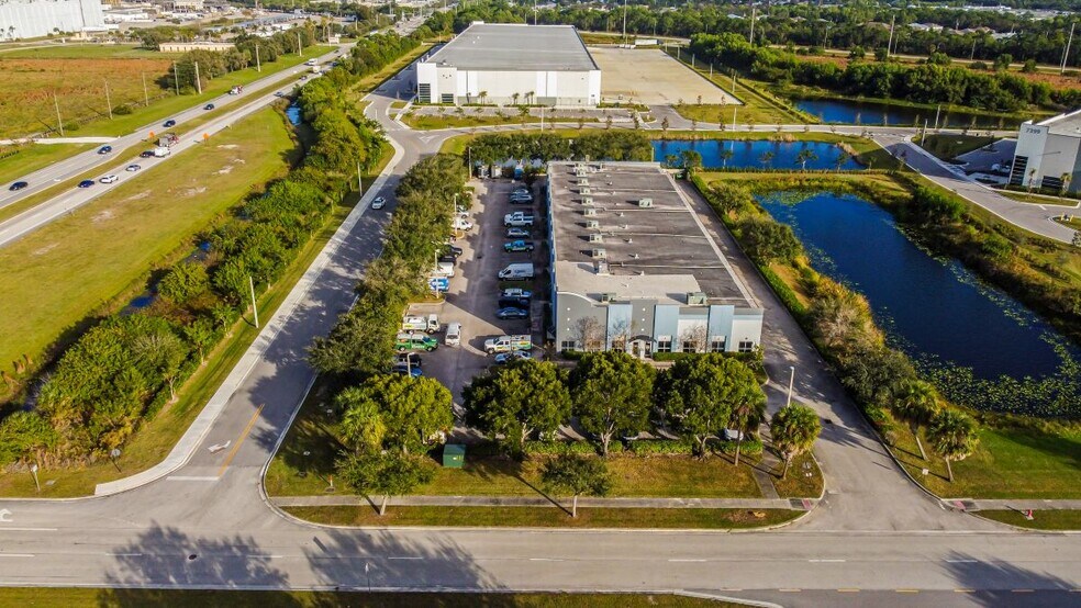 More Photos Of 6901-6945 NW LTC Pky, Port Saint Lucie Warehouse For Lease
