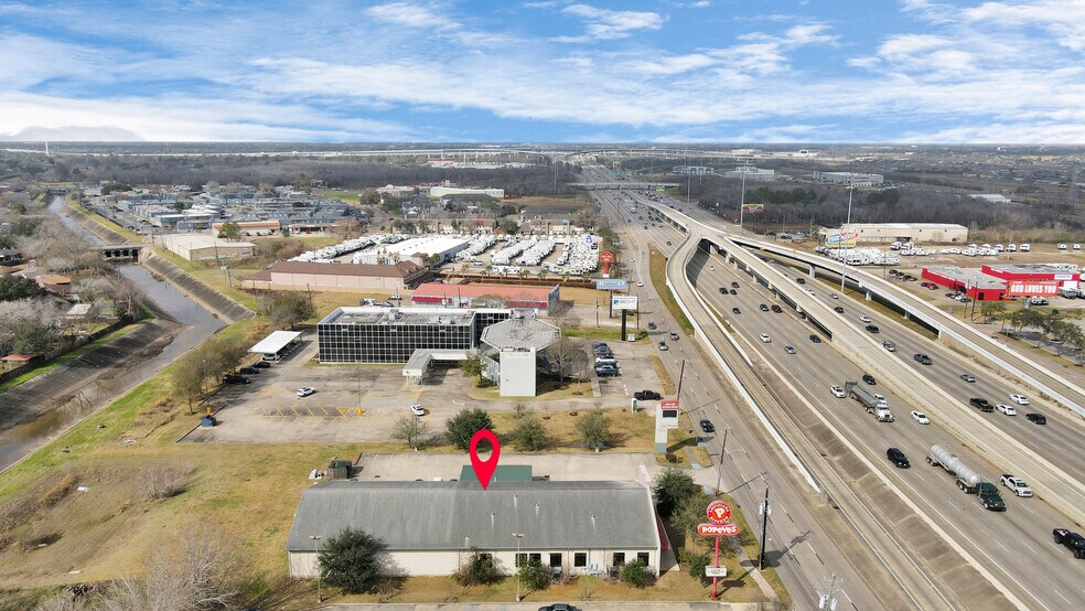 More Photos Of 14262 Gulf Fwy, Houston Medical For Lease