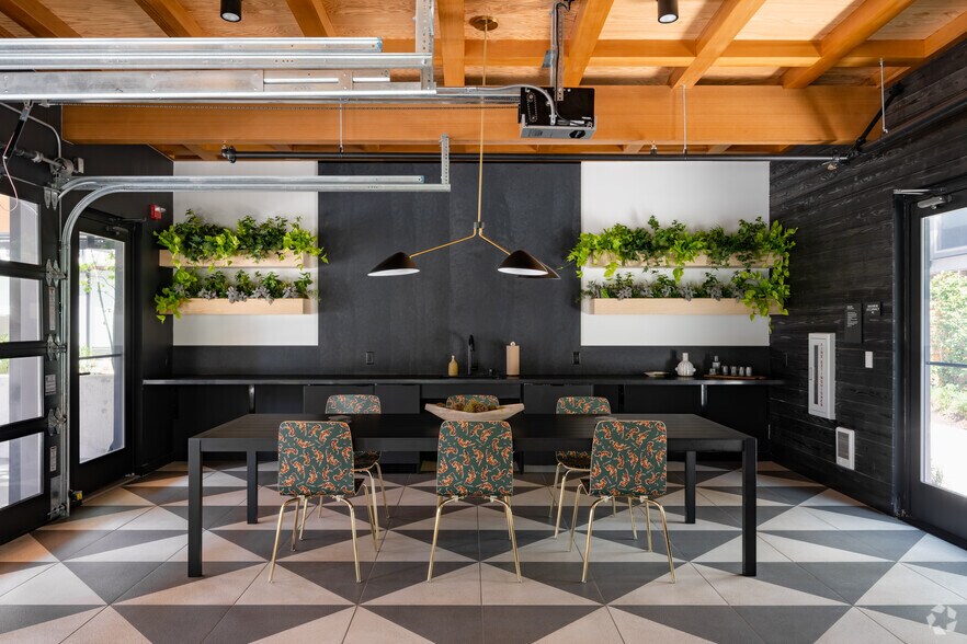 More Photos Of 4720 Rainier Ave S, Seattle Apartments For Lease