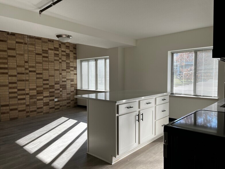 More Photos Of 480 8th St, Red Wing Apartments For Sale