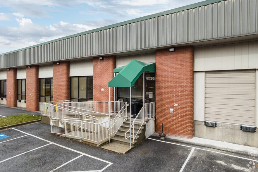 More Photos Of 3341 75th Ave, Landover Warehouse For Lease