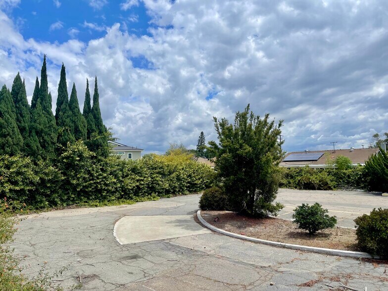 More Photos Of 5619 Ball Rd, Cypress Land For Sale