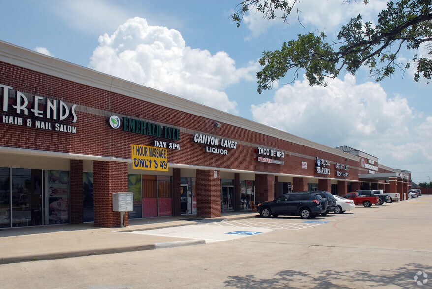 More Photos Of 9740 Barker Cypress Rd, Cypress Restaurant For Lease