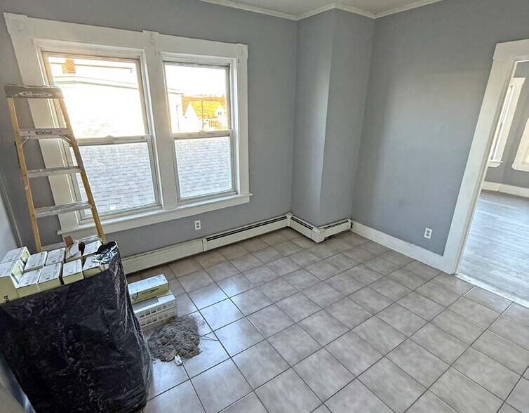 More Photos Of 159-167 S Union St, Lawrence Apartments For Sale