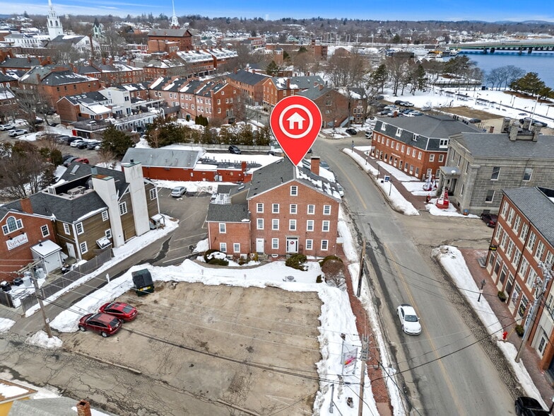 More Photos Of 30-32 Water St #3, Newburyport Office For Sale