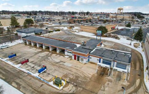 More Photos Of 6149 Regency West Dr, Racine Carwash For Sale