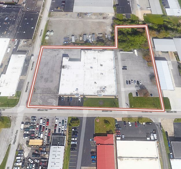 More Photos Of 4111 Simon Rd, Boardman Manufacturing For Sale