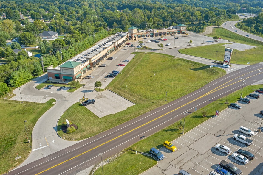 More Photos Of 1209-1279 Main St, Imperial Unknown For Lease