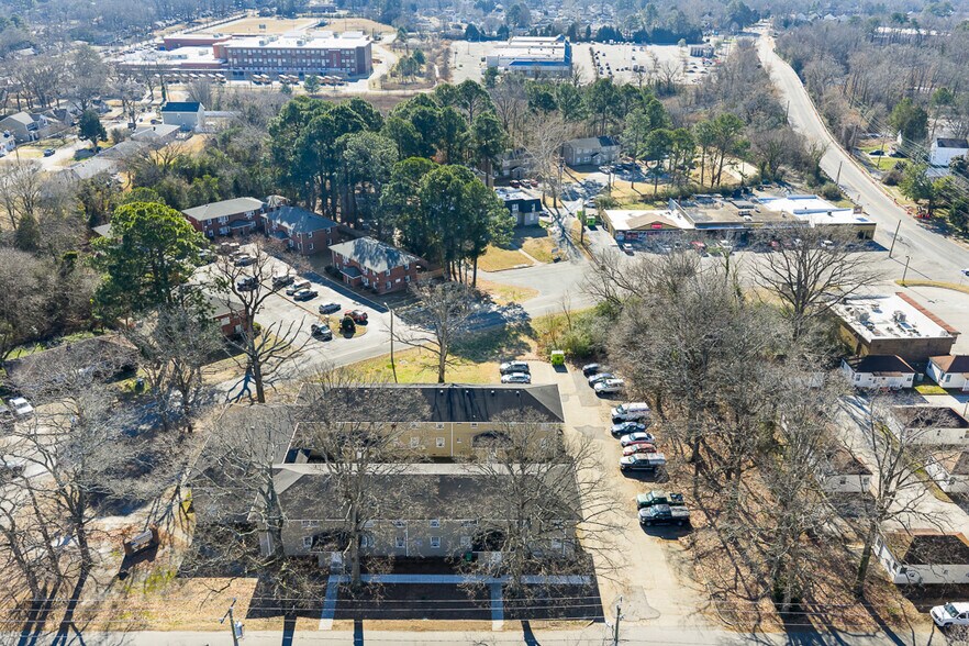 More Photos Of 824 Post Ave, Chesapeake Multifamily For Sale