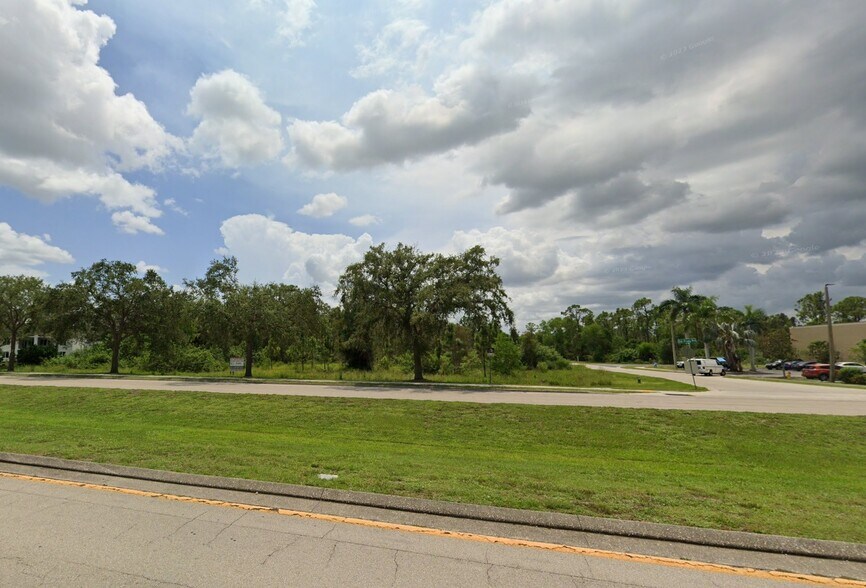 More Photos Of Del Prado Blvd N, Cape Coral Land For Sale