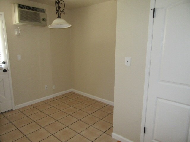 More Photos Of 7191 Eigleberry St, Gilroy Apartments For Sale